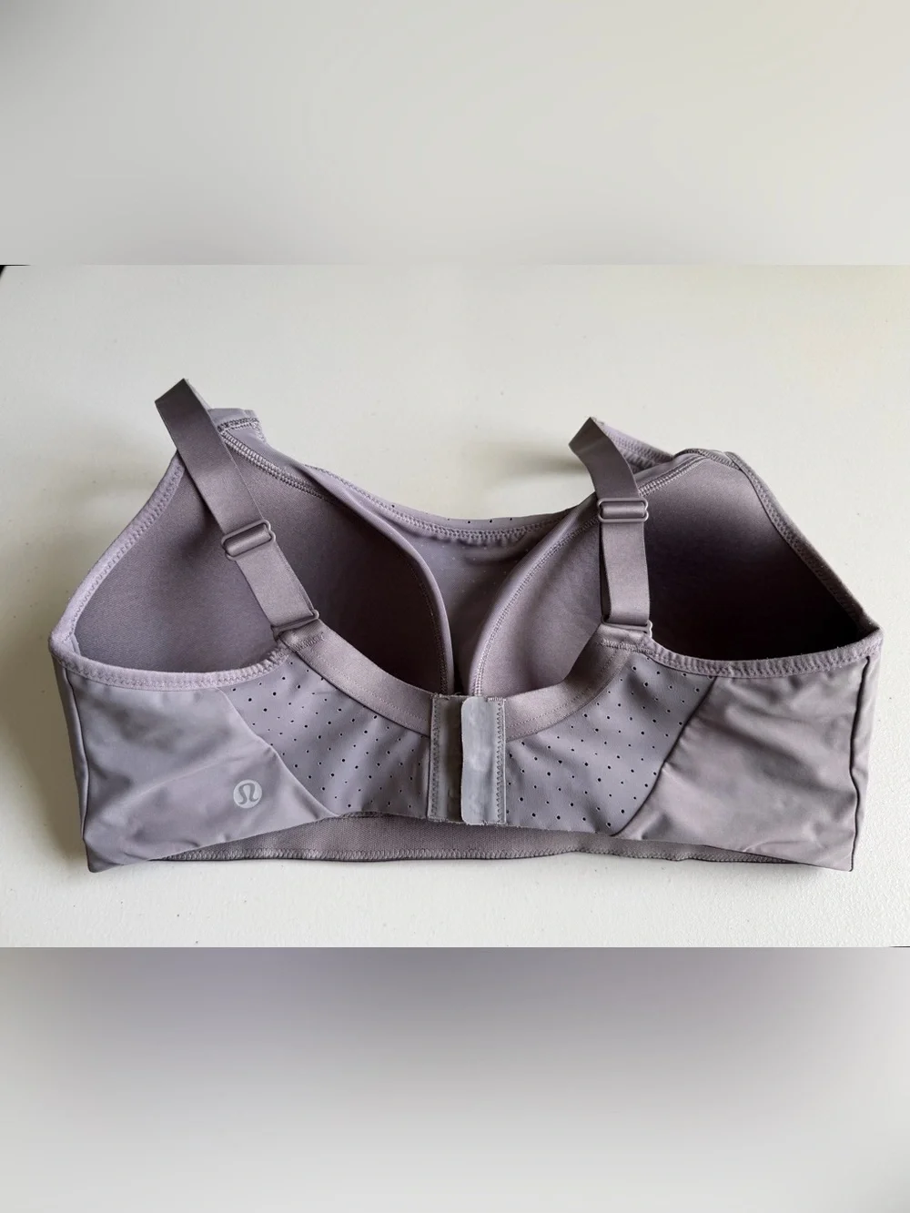 Lululemon Run Times Bra Dark Chrome High Support 36DD Perforated Running